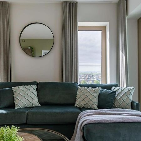 Huswell - Apartment With Beautiful Seaview In Остенде Экстерьер фото