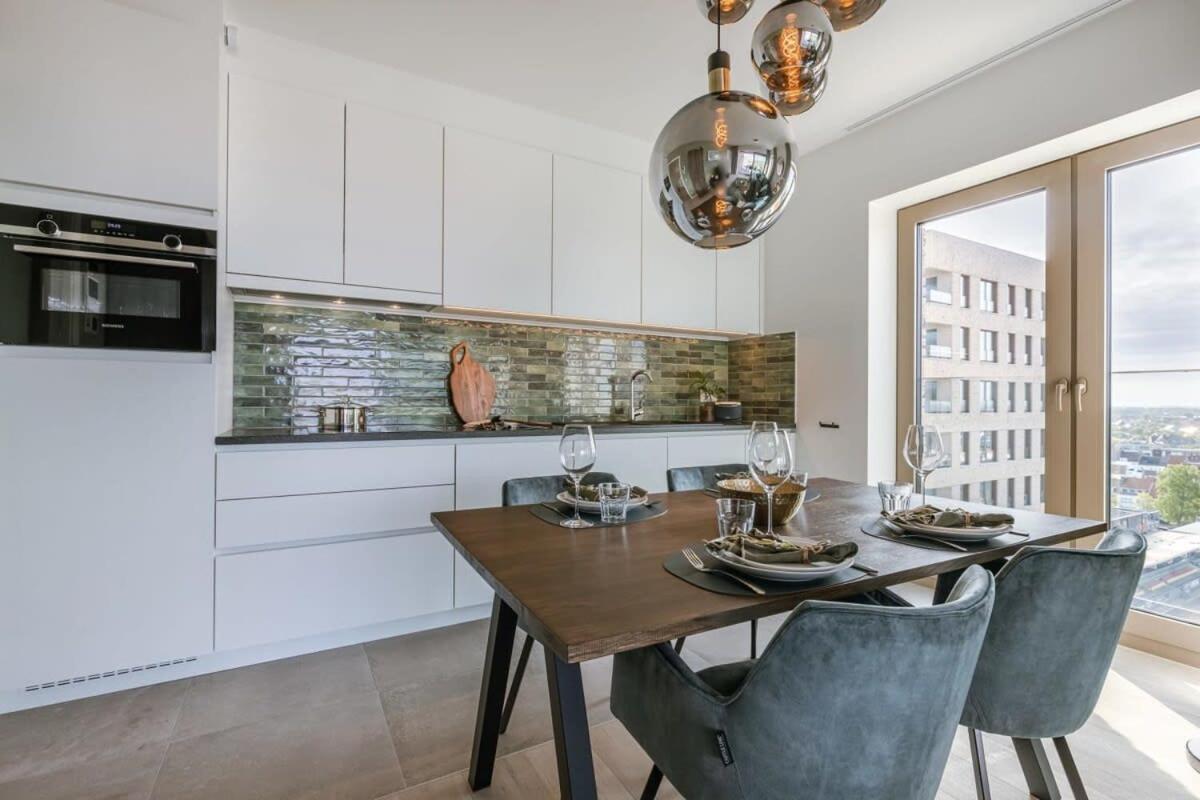 Huswell - Apartment With Beautiful Seaview In Остенде Экстерьер фото
