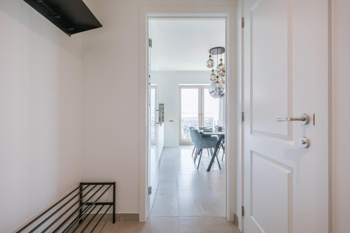 Huswell - Apartment With Beautiful Seaview In Остенде Экстерьер фото